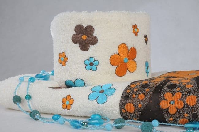 Ręcznik Lilia 70x140 - zdjęcie 4